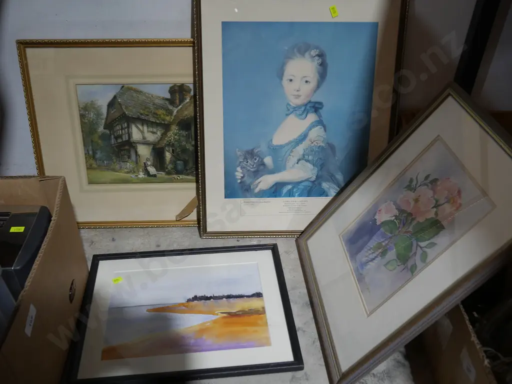 Assorted artworks Image 1++