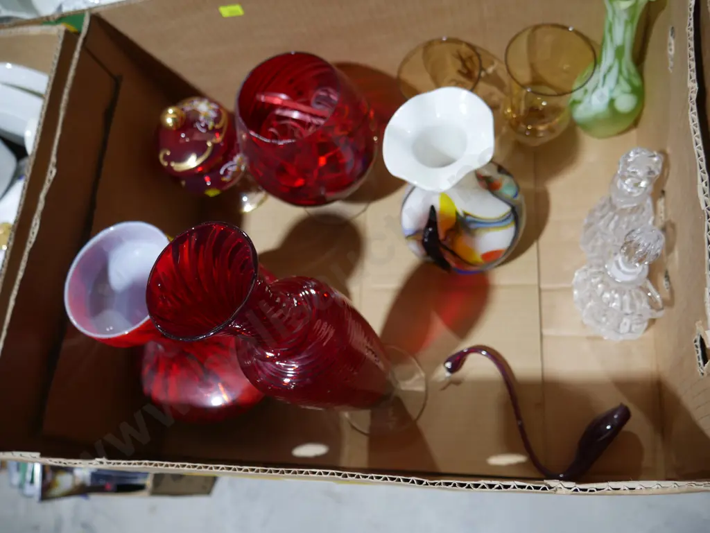 Glass vases etc Image 1++