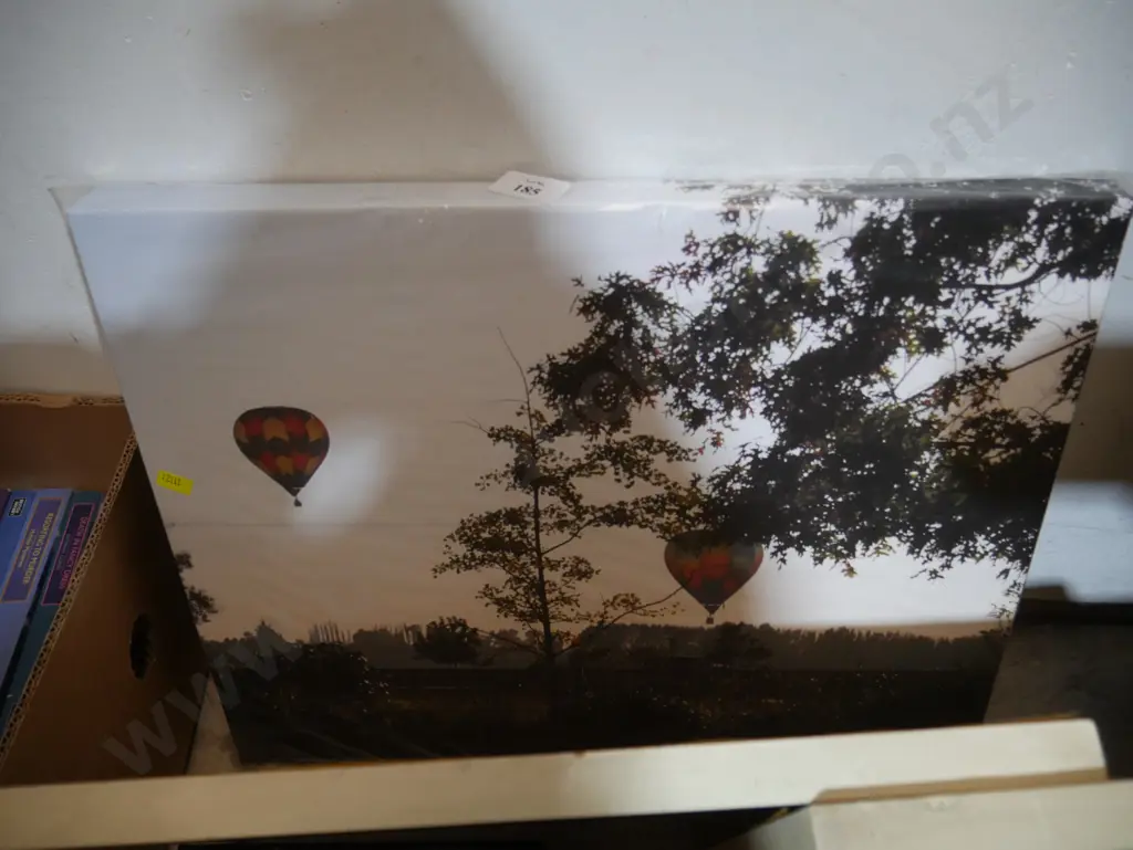 Assorted art Image 1++