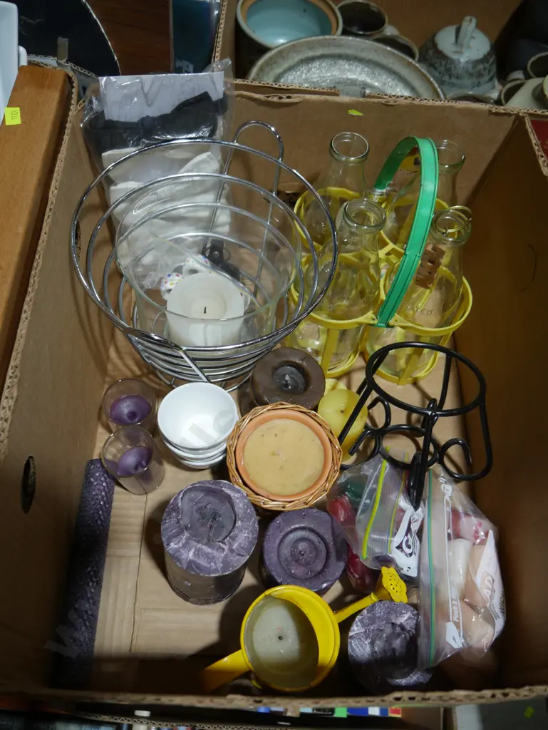 Three boxes of kitchenware etc Image 1++
