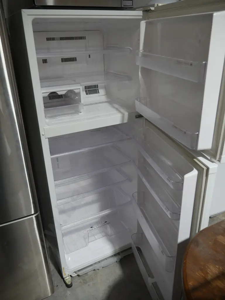 Mitsubishi electric fridge freezer Image 1++