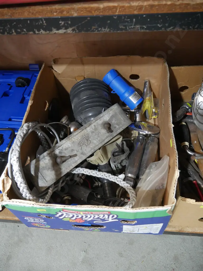 2 boxes tools etc Image 1++
