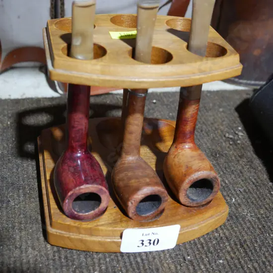 Pipes and stand
