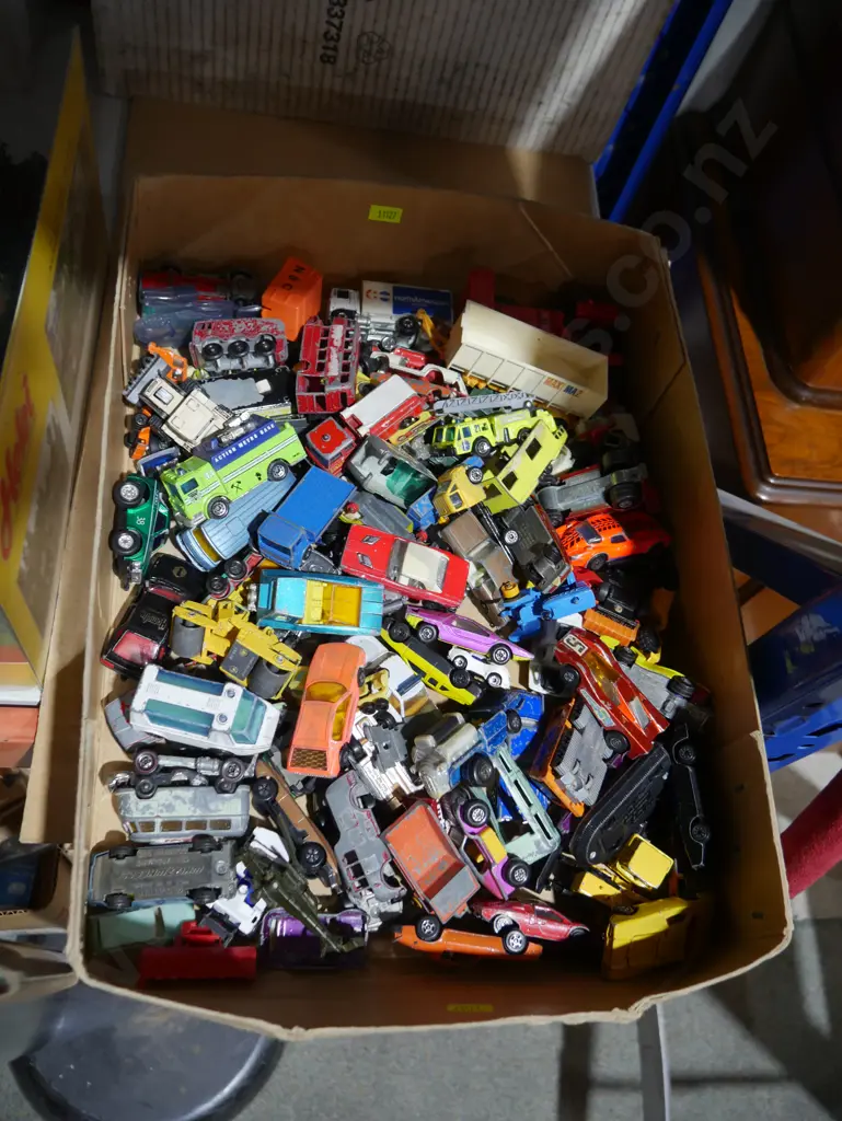 Assorted toy cars Image 1++