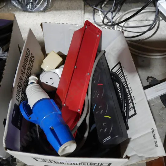 Assorted electrical plugs