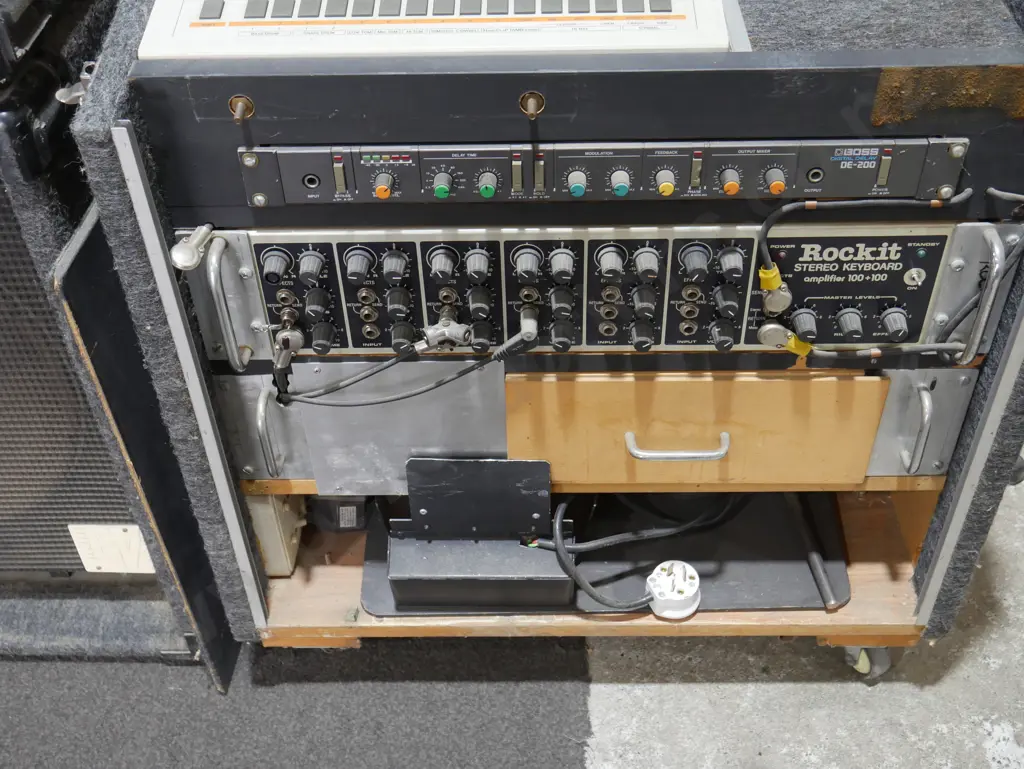 Band equipment, speakers amp etc Image 1++