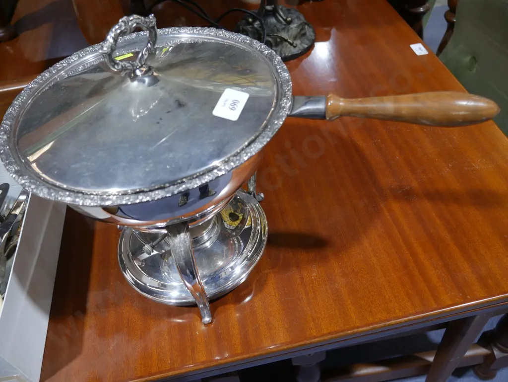 Chafing dish Image 1++