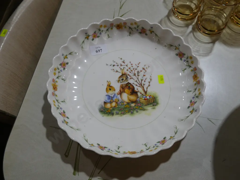 Villeroy and Bosch plate Image 1++
