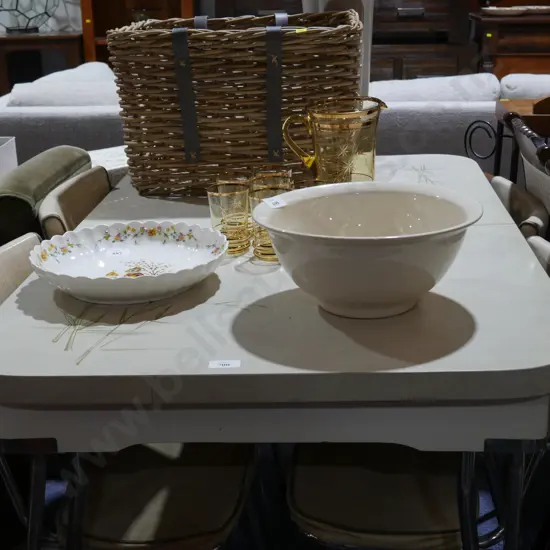 Formica table and four chairs