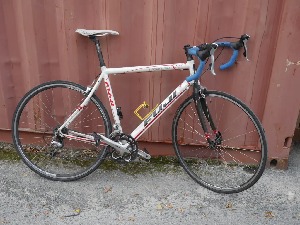 Fuji road bike Image 1++