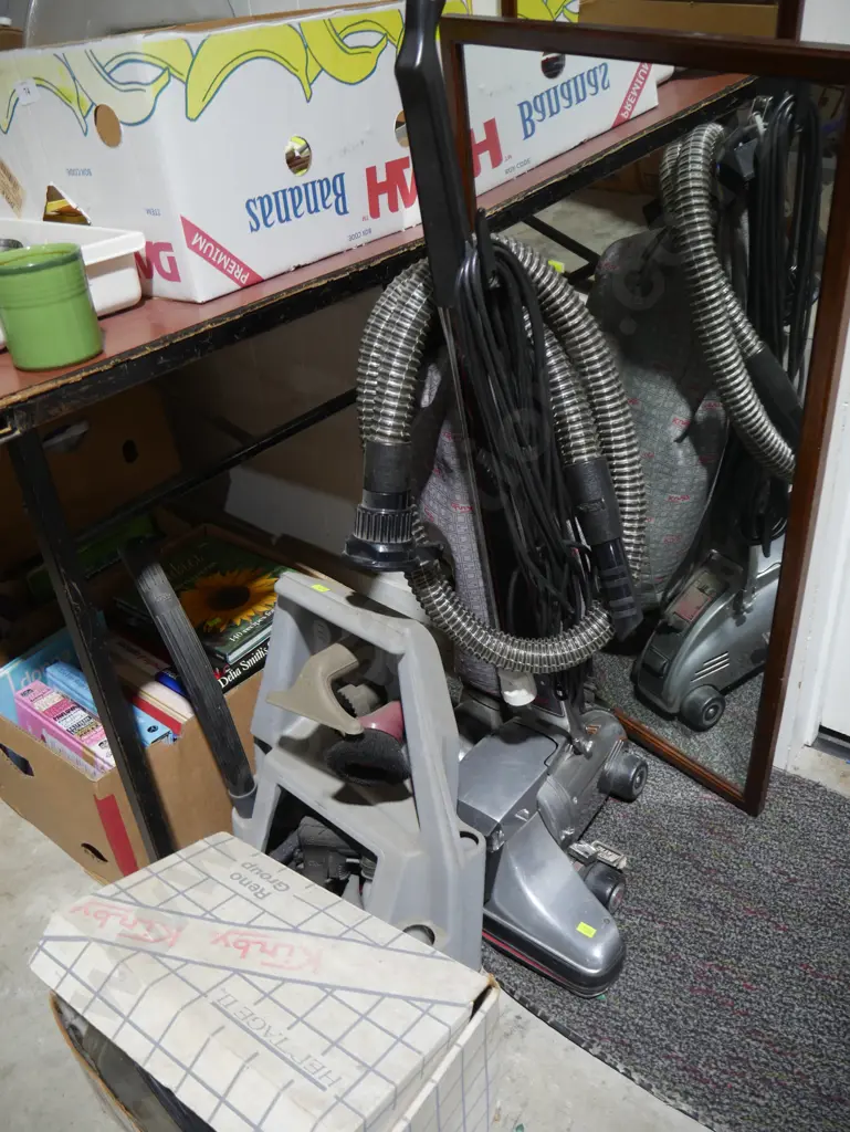 Kirby vacuum cleaner and accessories Image 1++