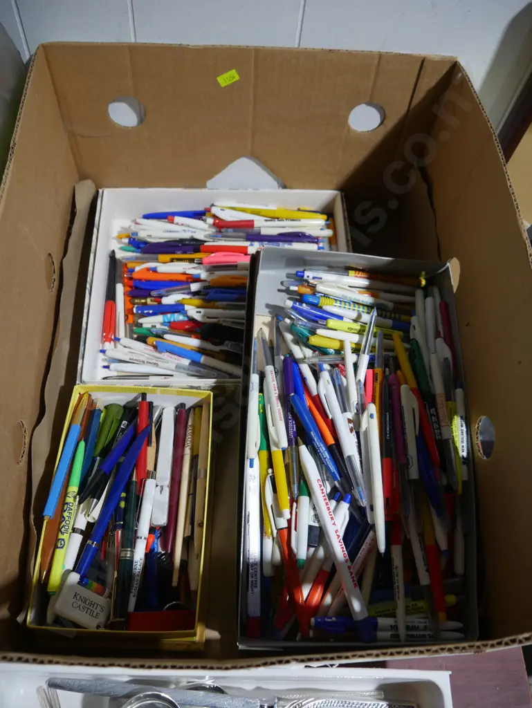 Assorted pens Image 1++