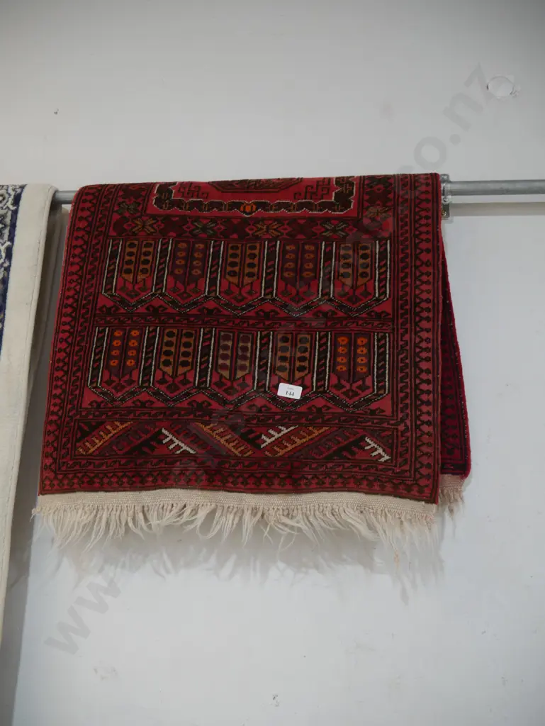 Hand knotted floor rug Image 1++