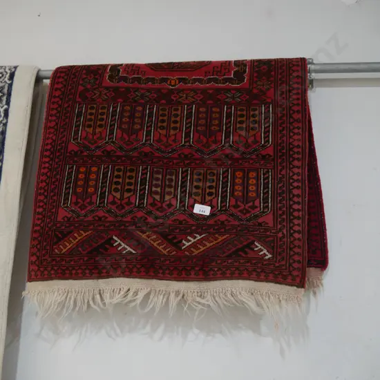 Hand knotted floor rug