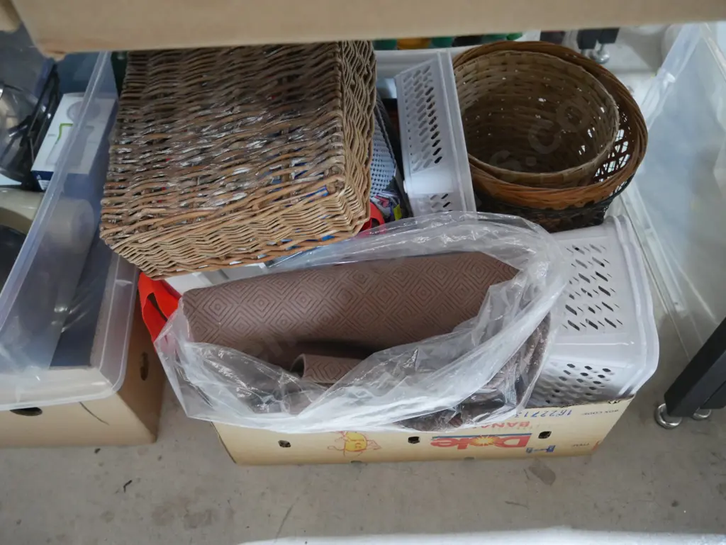 Baskets etc Image 1++