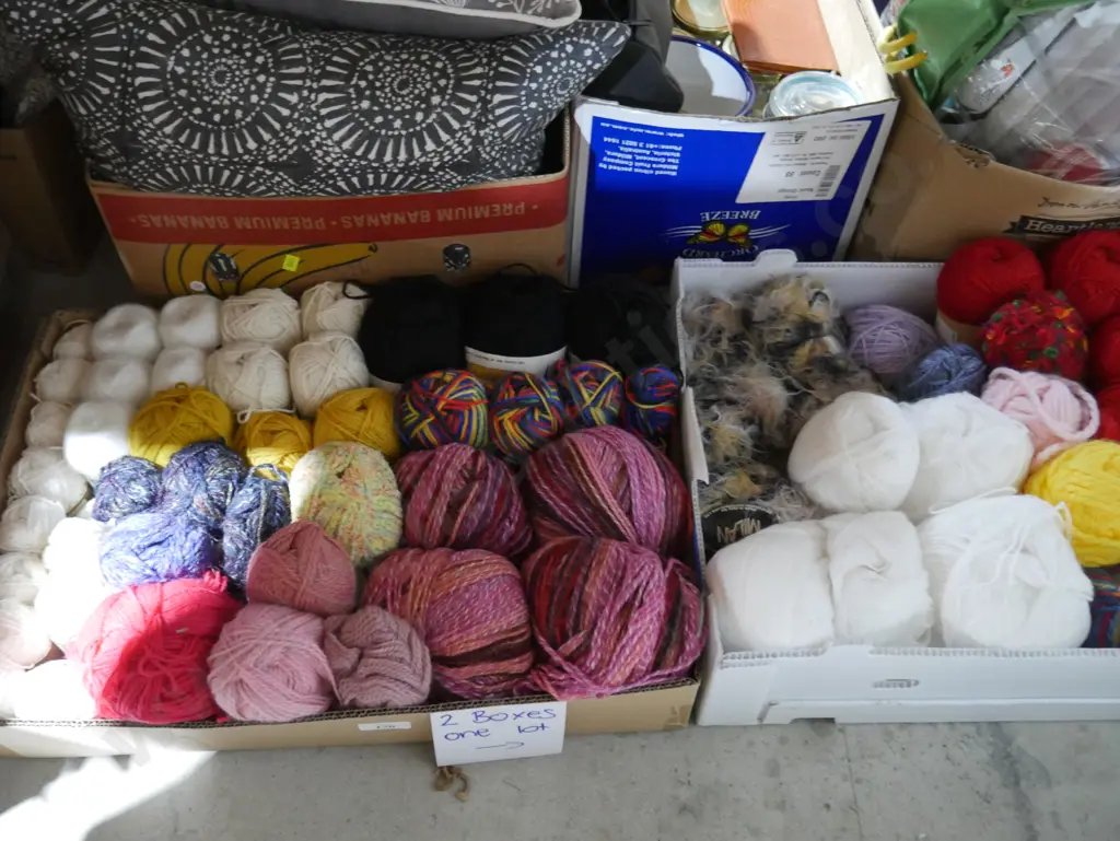 Two boxes of knitting wool Image 1++