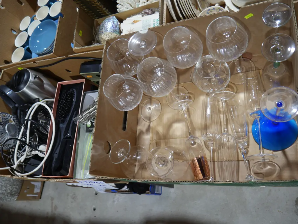 2 boxes glassware, kettle, electric hair straightening brush etc Image 1++