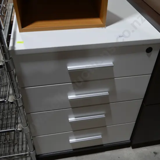Lockable office drawers