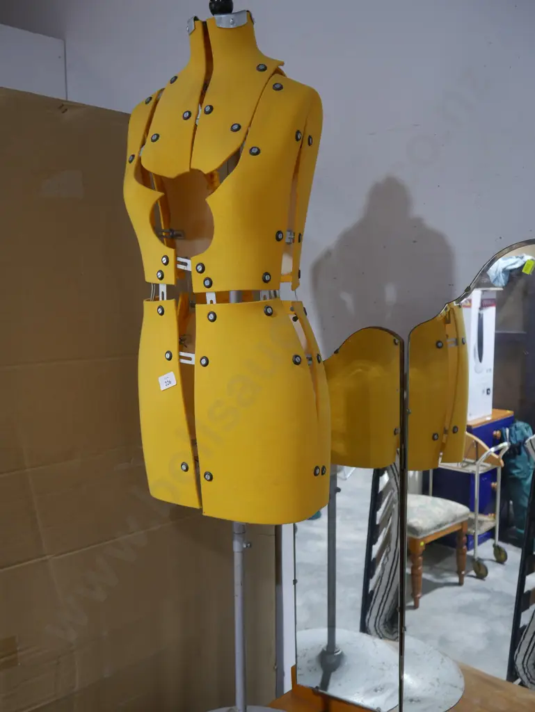 Dressmakers dummy Image 1++