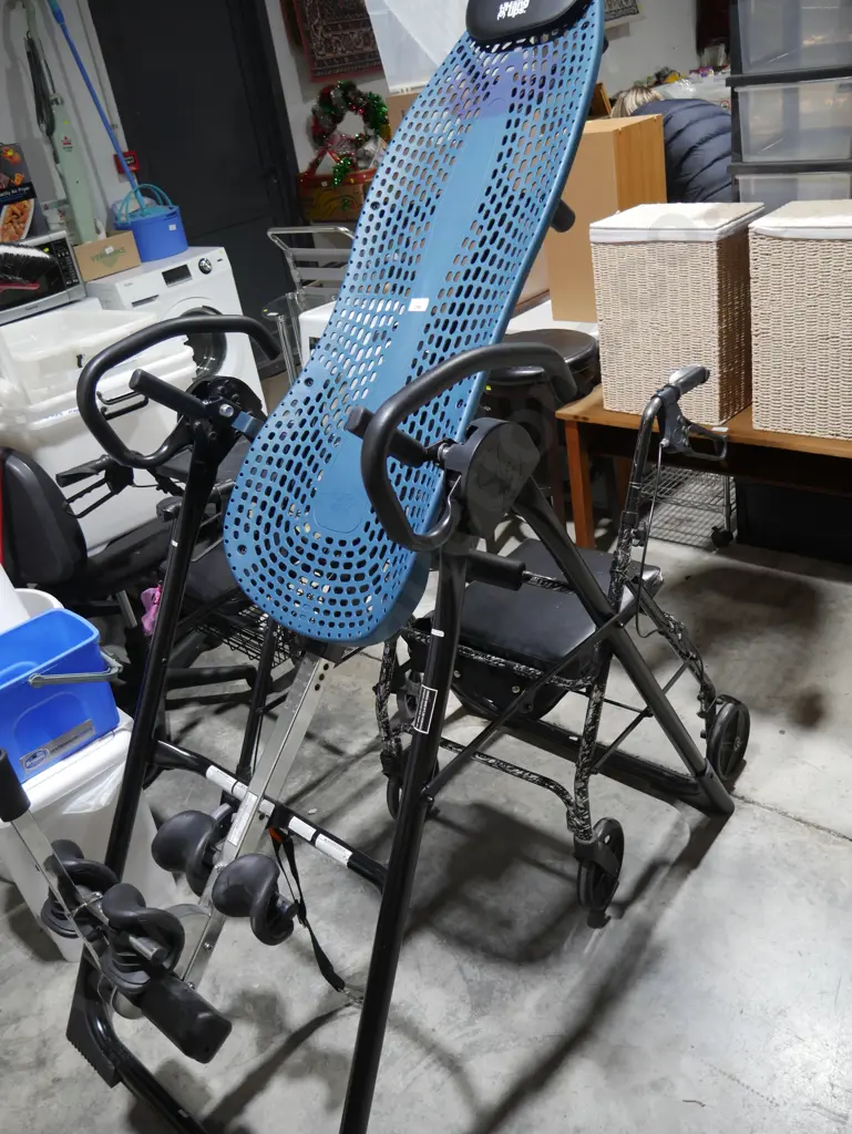 Inversion table Image 1++