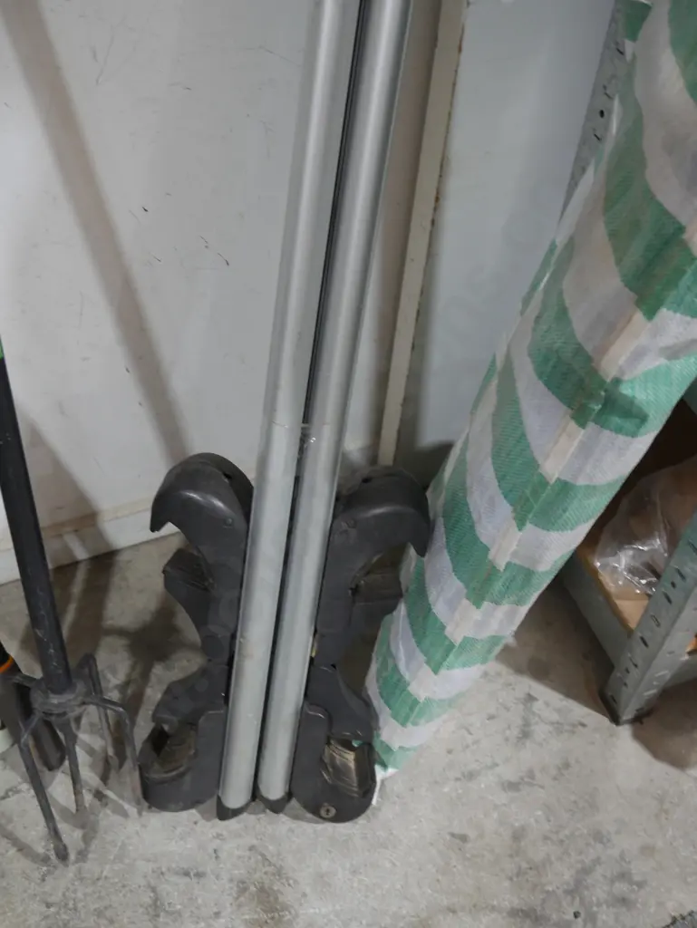 Roof racks Image 1++