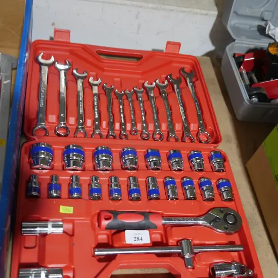 Socket set