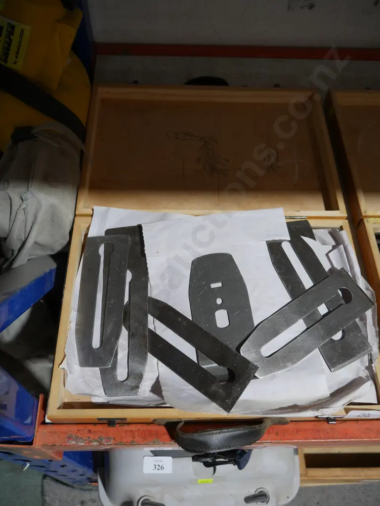 Wood plane blades Image 1++