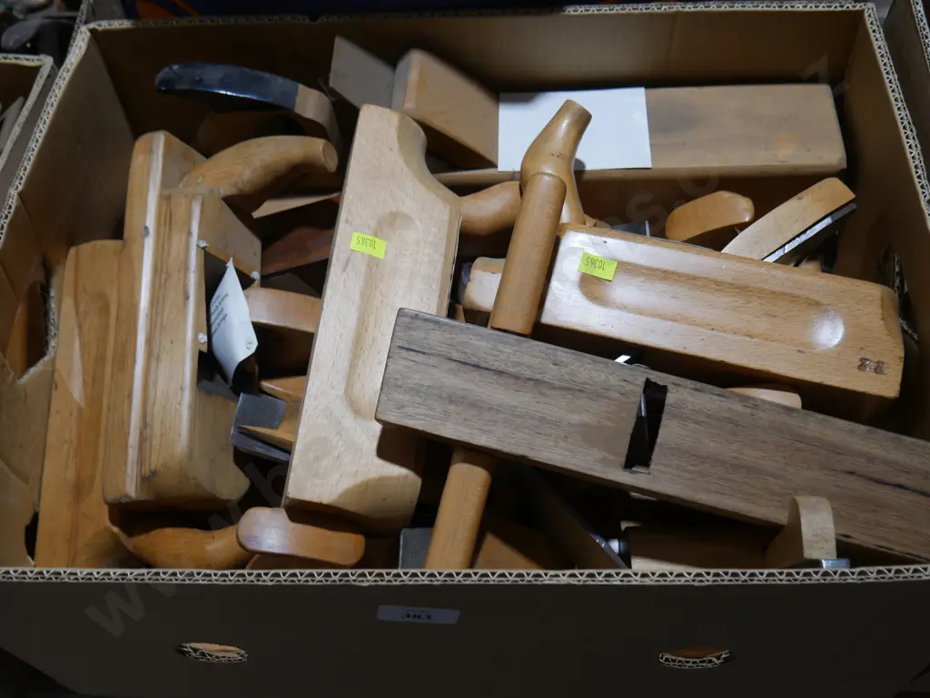 Box of wood planes Image 1++