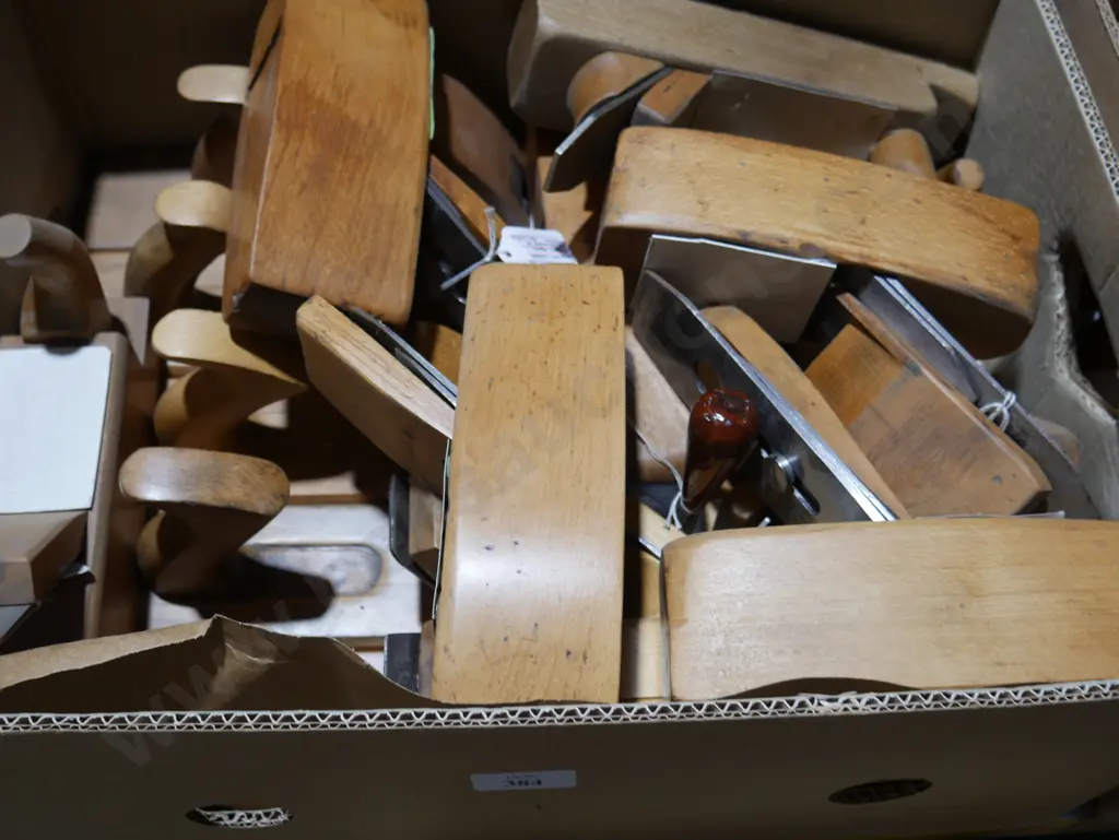 Assorted wood planes Image 1++