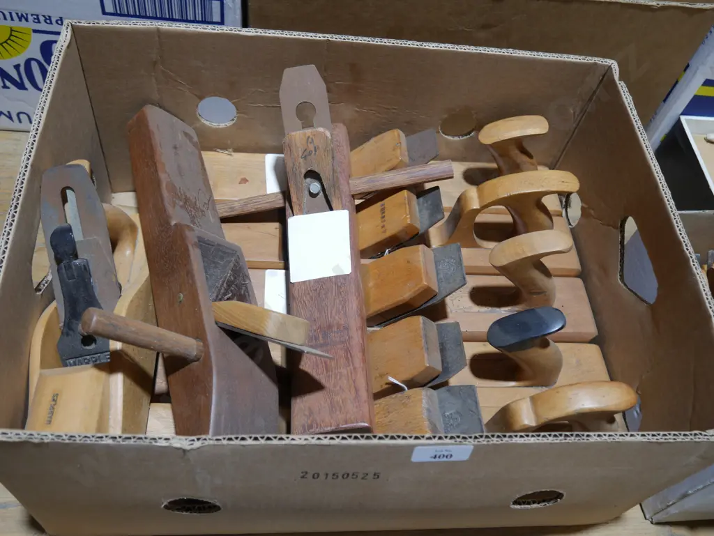 Assorted wood planes Image 1++