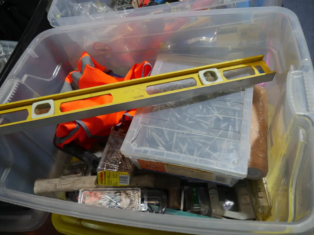 Screws rivets Image 1++