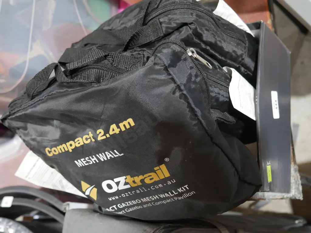 OZtrail gazebo Image 1++