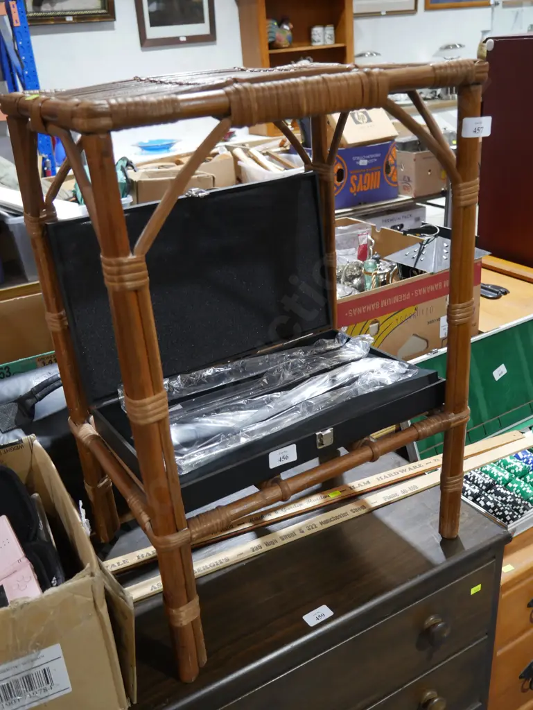 Cane table Image 1++