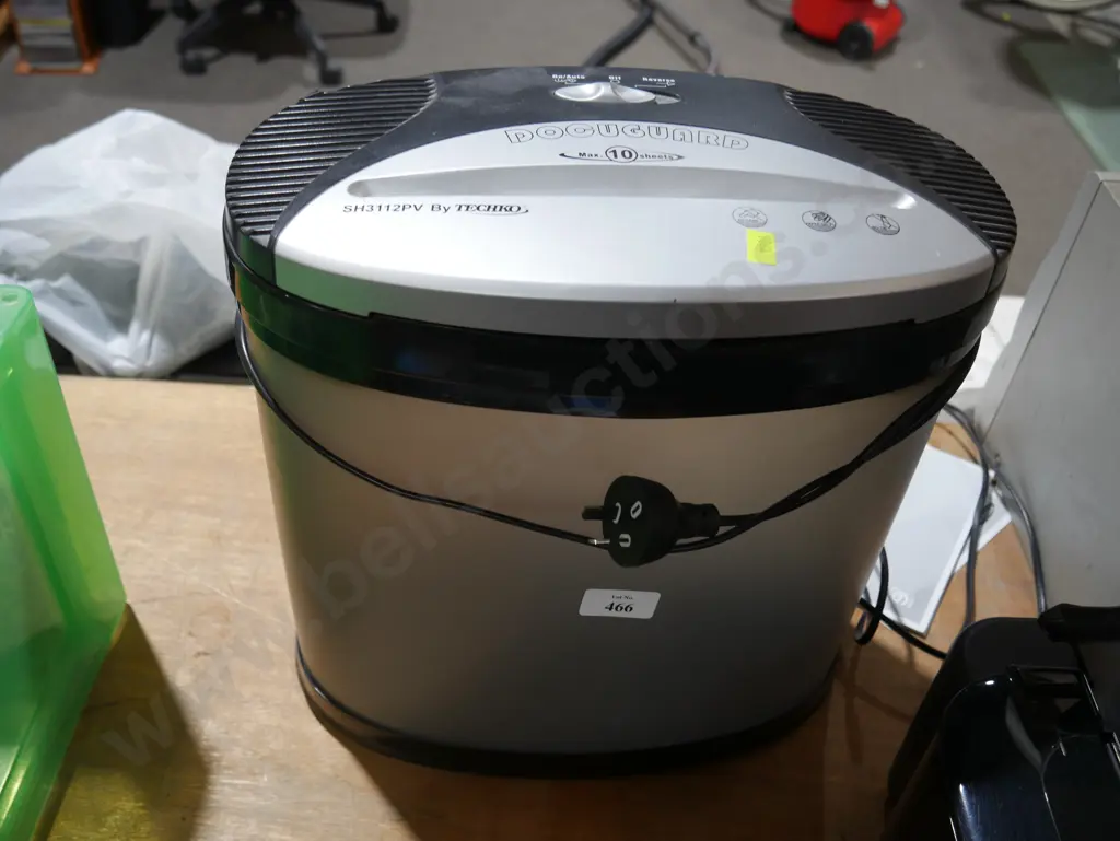 Paper shredder Image 1++