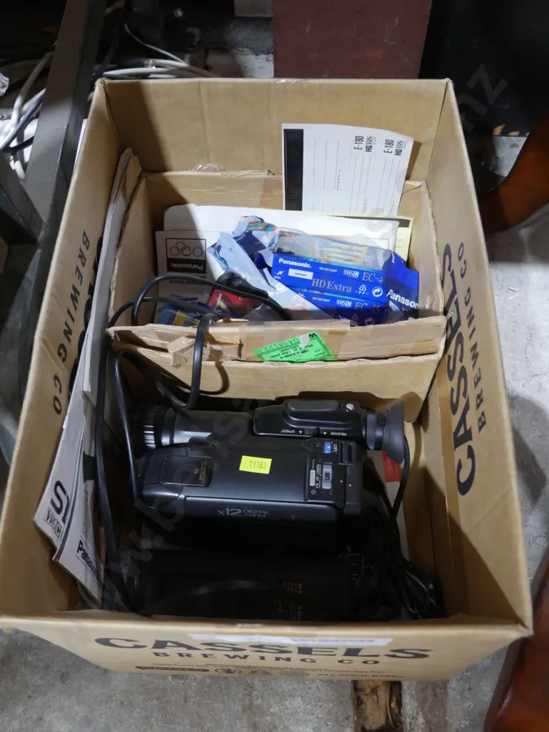 Panasonic palmcorder Image 1++