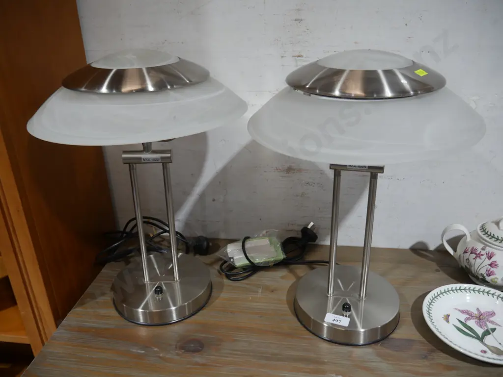 Pair of table lamps Image 1++
