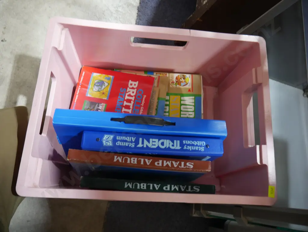Assorted stamp albums and catalogues etc Image 1++