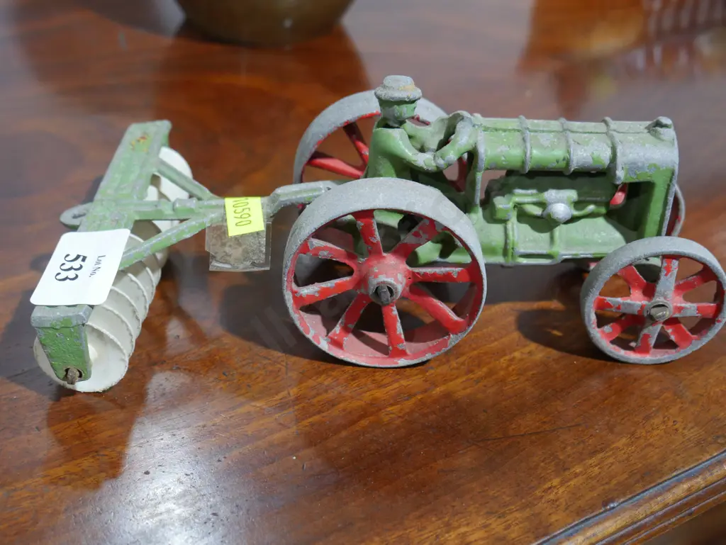 Fun ho tractor and disc roller Image 1++