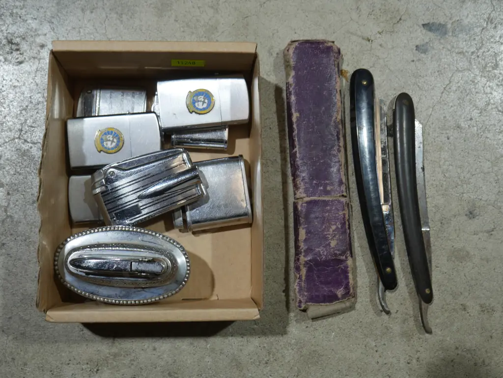 Vintage cigarette lighters and cutthroat razors Image 1++