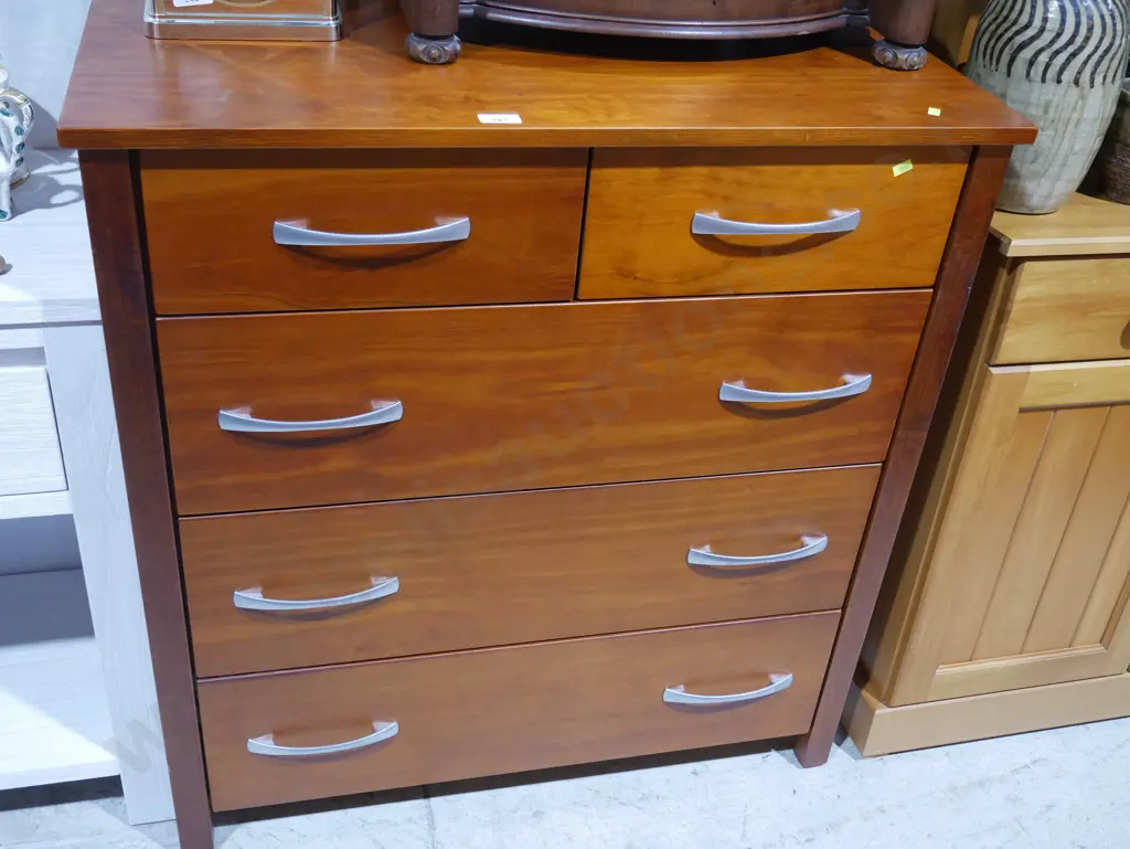 Chest of drawers Image 1++