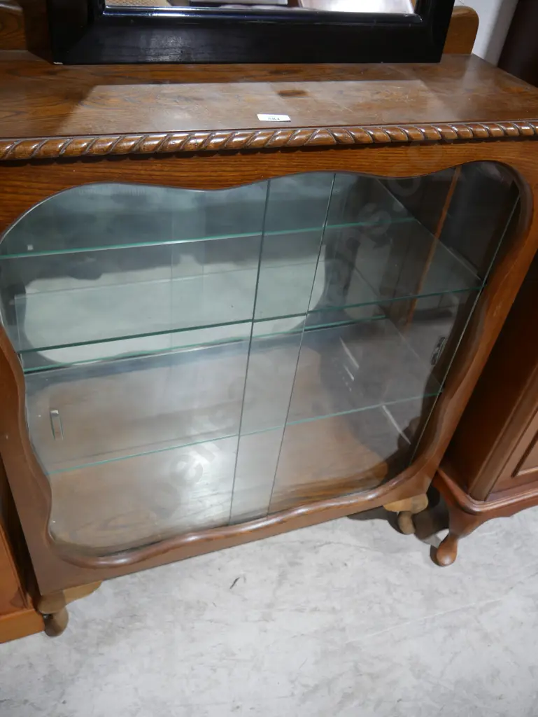 China cabinet Image 1++