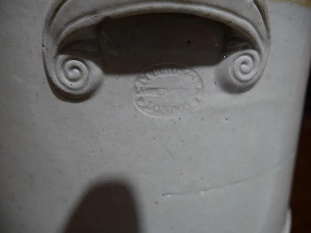 Large wide mouth stone crock Image 1++