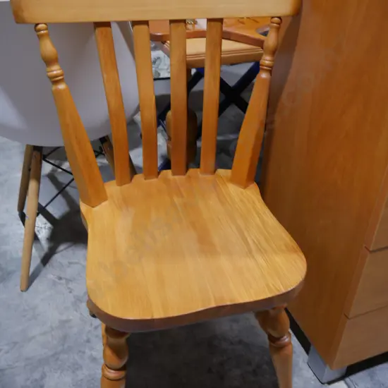 Dining chair