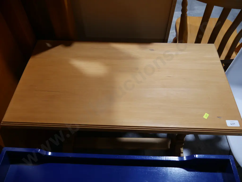 Halltable Image 1++