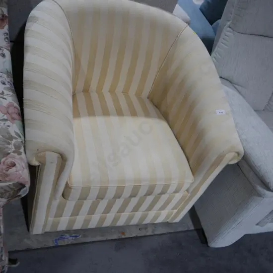 Tub chair