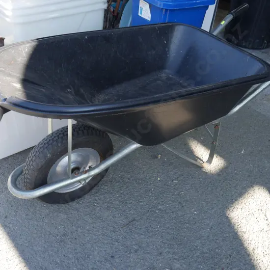 Wheelbarrow