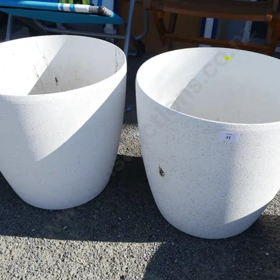 Garden pots