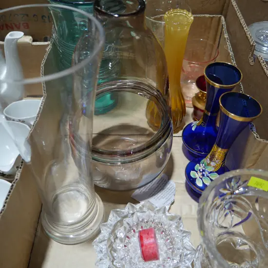 Assorted glassware