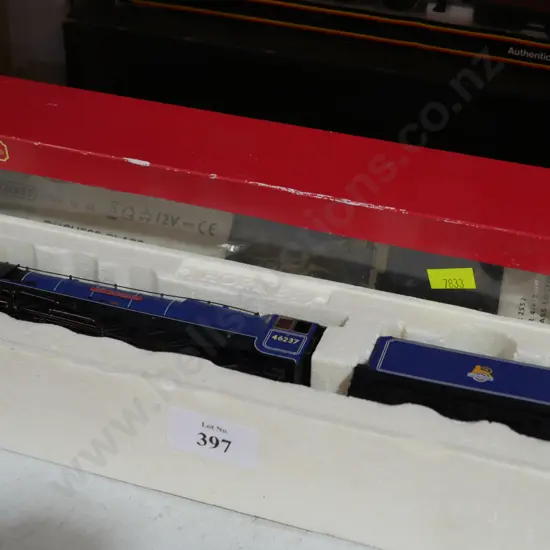 Hornby Duchess class loco and tender