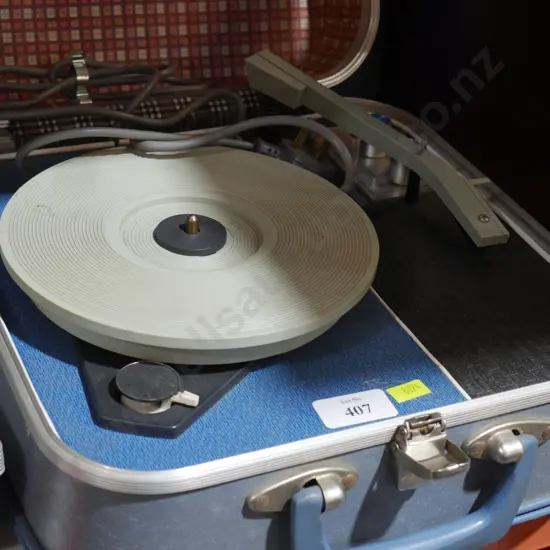 Poweray record player
